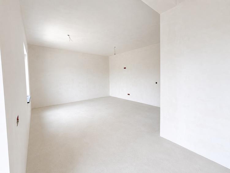 Triplex P+1 de Vânzare Dancu Iași 2026 - 93mp + Teren 110mp - 140.000€ - Comision 0%