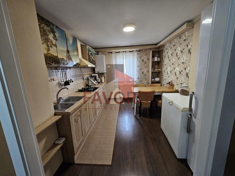 Apartament 3 camere decomandat | Etaj 2 | Zona Lipovei