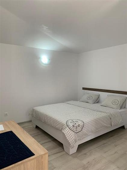 INCHIRIERE VILA 14 camere, Bariera Bucov