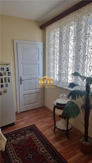 Casă de vanzare - Eleganță interbelică in centrul Ramnicului Valcea