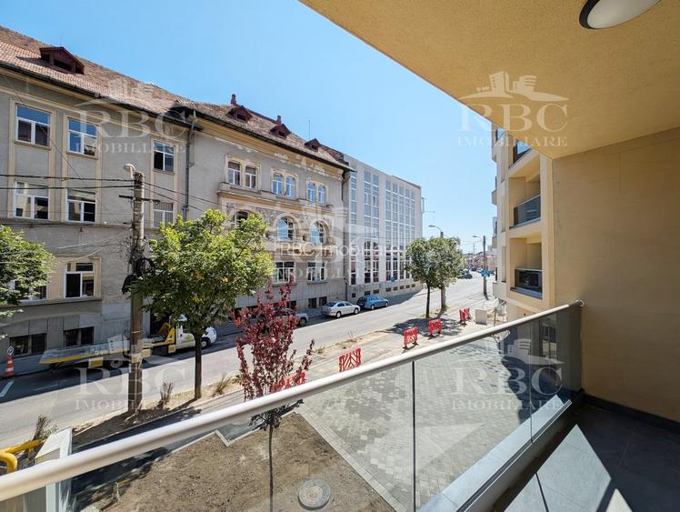 Apartament 100 mp cu patru camere in bloc nou, zona semicentrala - 4