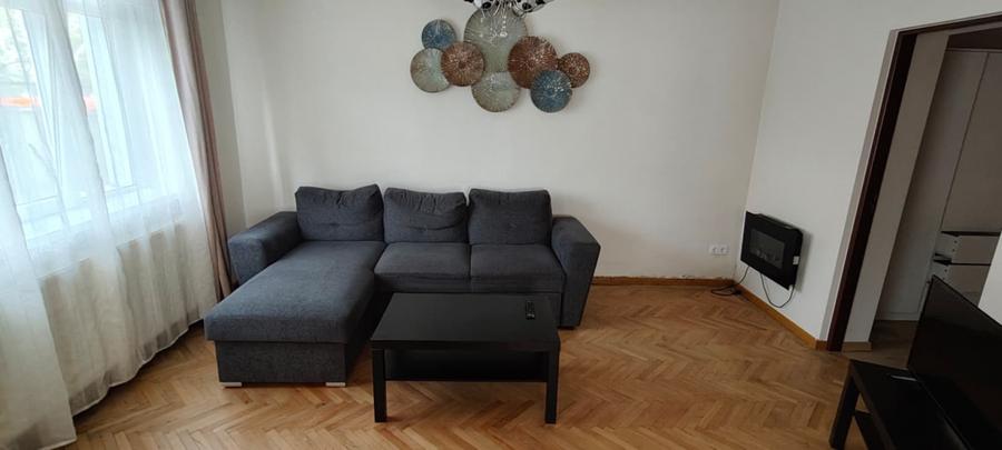 Proprietate cu 3 corpuri in zona Gradina Zoo - Parc Noua