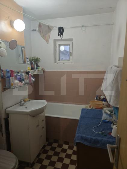 Apartament cu 3 camere, 2 bai, 2 balcoane, renovabil, 67 mp, zona - Nufarul