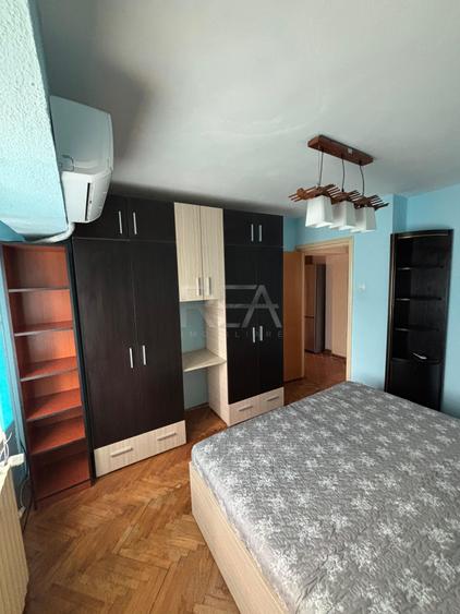 3 camere Decebal decomandat, an 1988, 78 mp