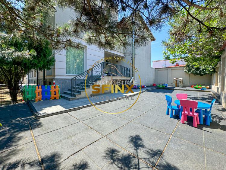 Casa 9 camere | Drumul Sarii | curte libera 300mp - 44