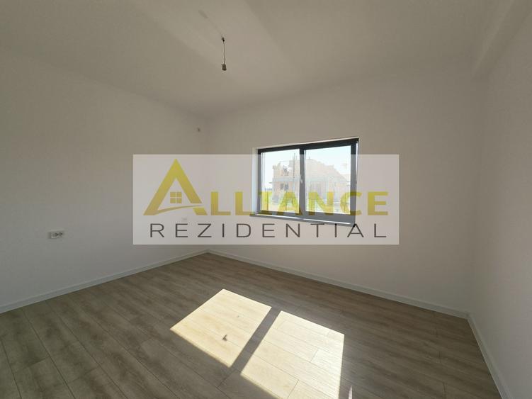 Casa parter-375mp teren-200m de autobuz-beci