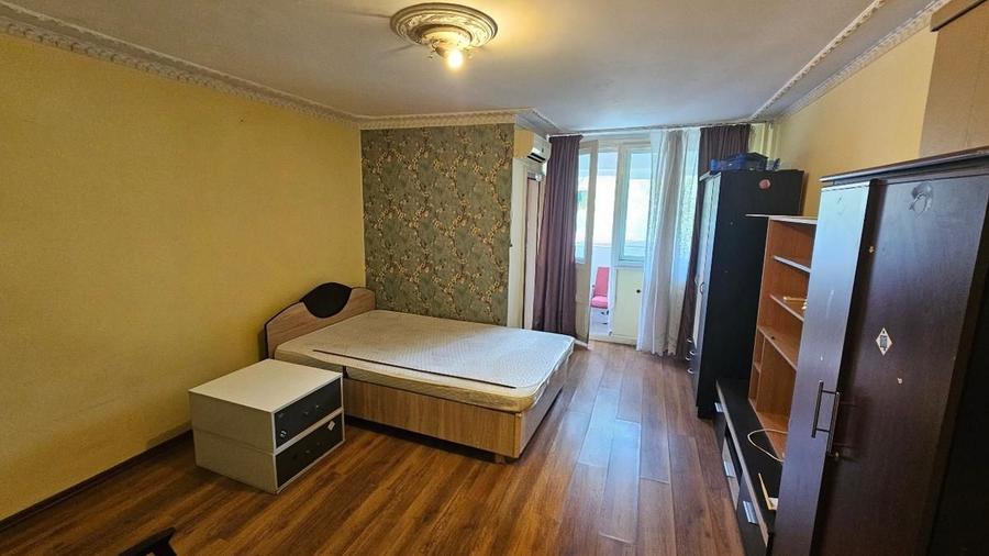 Garsoniera de vanzare Gorjului