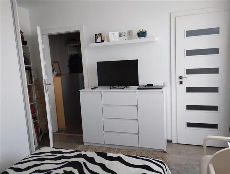 Vanzare apartament 3 camere cu terasa de 35 mp, bloc nou zona Campus Universitar