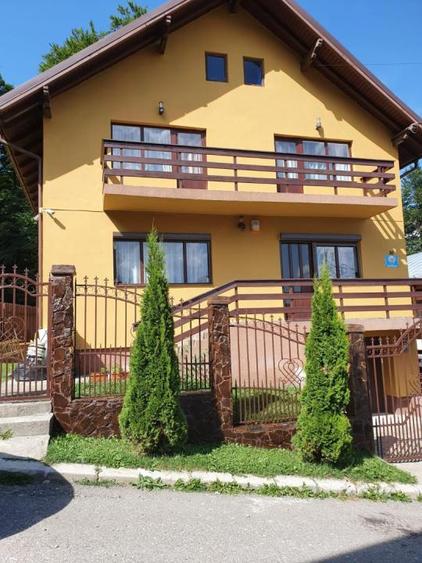 Busteni Kalinderu Vila 5 dormitoare supr 250mp