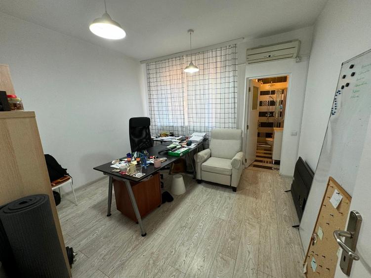 Casa / Sediu firma cu curte de inchiriat langa metrou Grozavesti si parc Poli