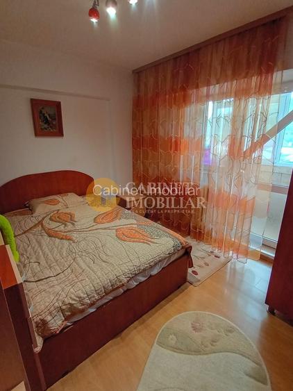 Rond Vechi Nicolina - 3 camere Decomandat ETAJ 1 - 81mp - 5
