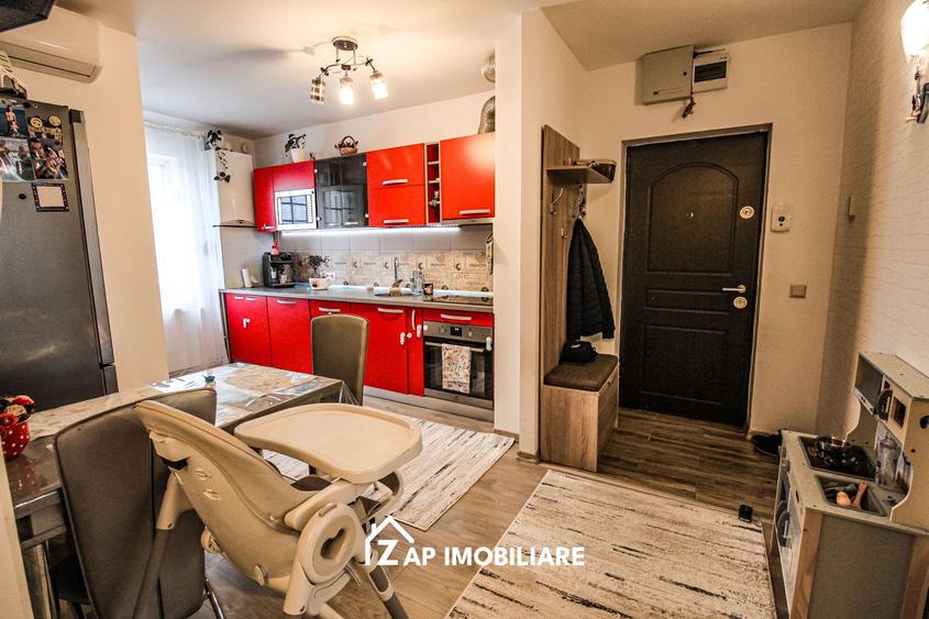 Shopping City - 3 Camere Decomandat - 69 mp Lift Nou- Finisat Modern
