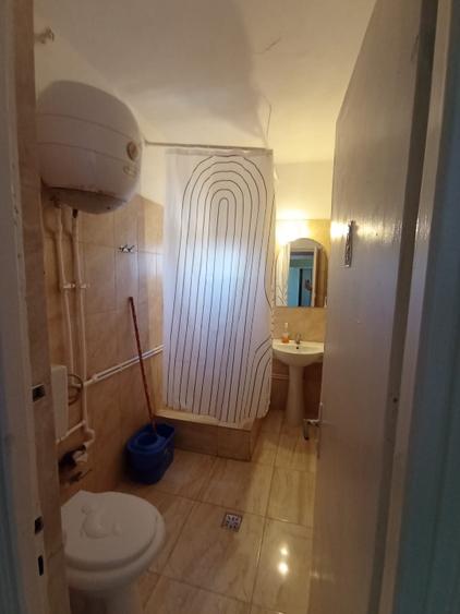 Închiriez apartament cu doua camere în Medgidia zona p-uri