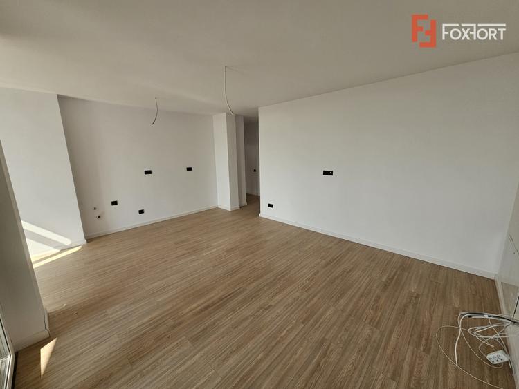 Apartament 3 camere, etaj intermediar, bloc nou, Zona Torontalului