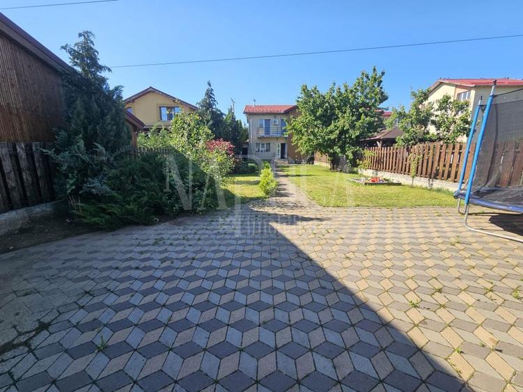 Casa 4 camere de vanzare in Floresti