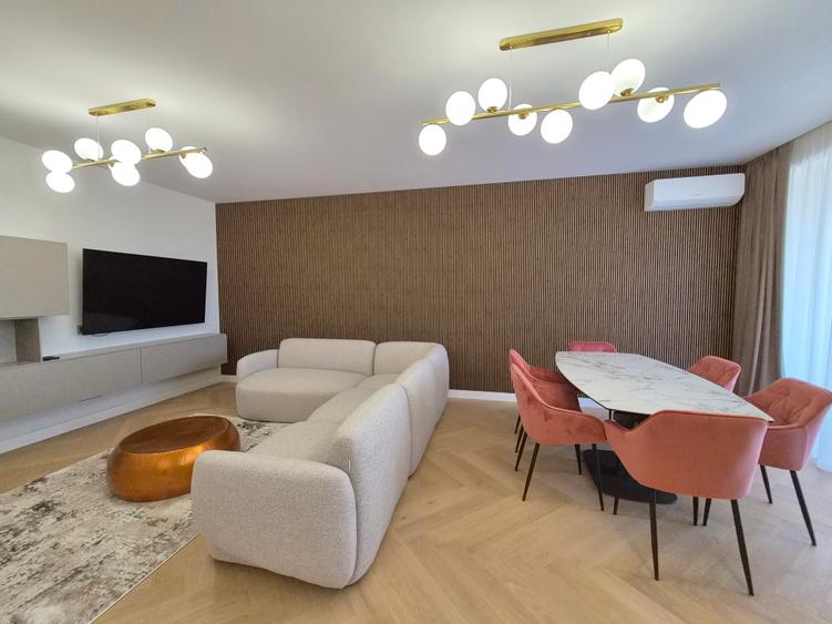 Inchiriere Apartament 3 Camere Iancu Nicolae/Prima inchiriere/Piscina/2 Parcari