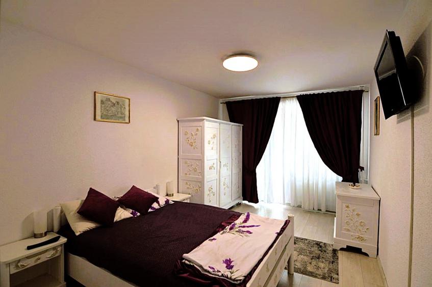 INCHIRIERE APARTAMENT 3 CAMERE DECEBAL –RESTAURANT DUMAN