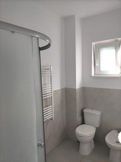 Apartament cu 3 camere, LOC PARCARE INCLUS - zona Nicolina - Cug-Pala Verde