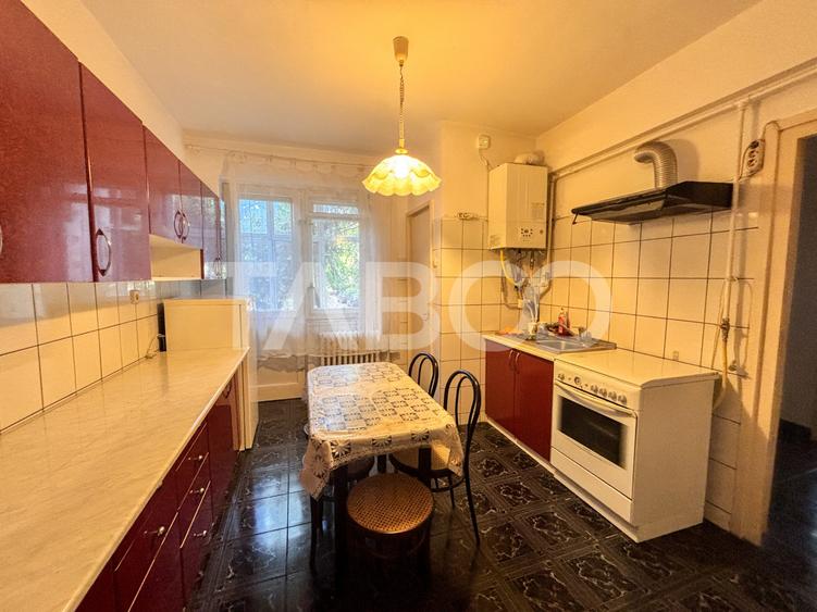 Apartament cu 3 camere in Grigorescu cu balcon si suprafata de 96 mp