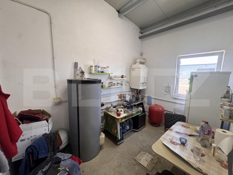 Hală industrială 390.17mp, teren 2.045 mp, afacere tipografie la cheie