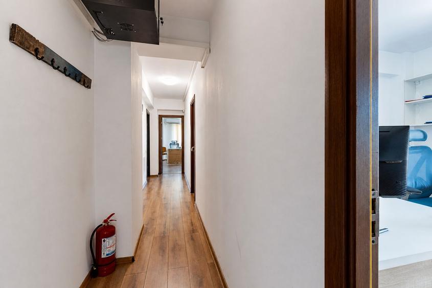 Vila de vanzare\inchiriere Calea Grivitei
