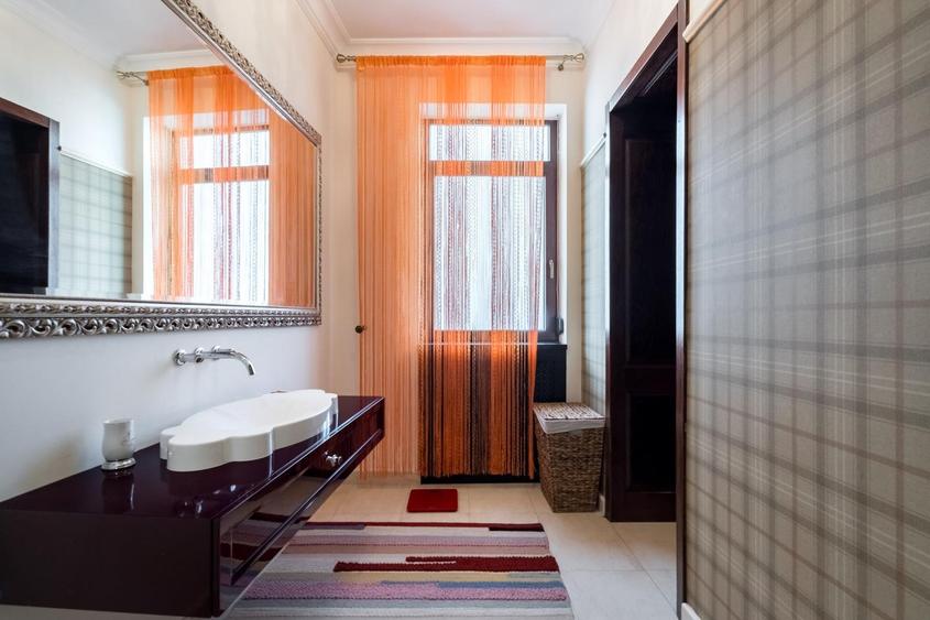 ARMENEASCA, APARTAMENT ELEGANT, SINGUR PE NIVEL, 185 MP!