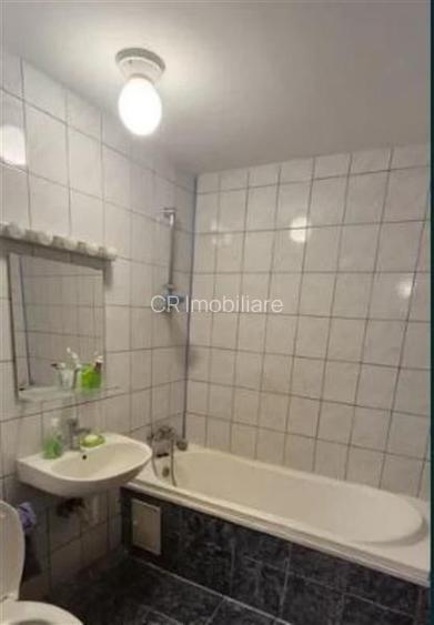Apartament de 3 camere Titan Liviu Rebreanu bloc 1984 - 3