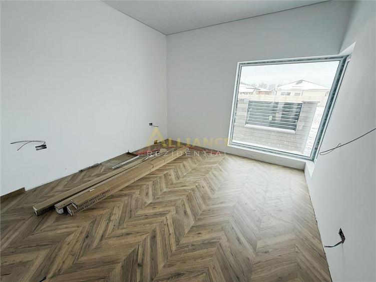 Casa Individuala / 3 Camere / 2 Bai / Teren 370 mp
