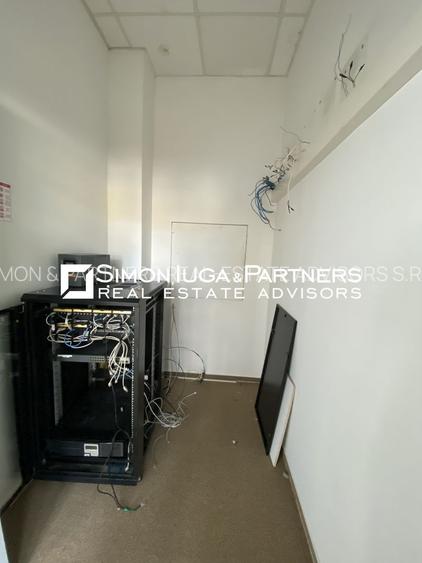 Spatiu de birouri ultracentral de inchiriat - 16