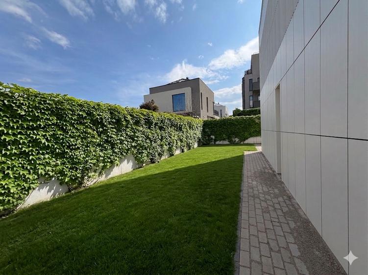 Vanzare - vila NOUA - 6 camere+curte - Iancu Nicolae-Pipera