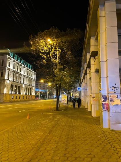 Ultracentral  Piata Unirii apartament 4 camere  90 mp vedere superba