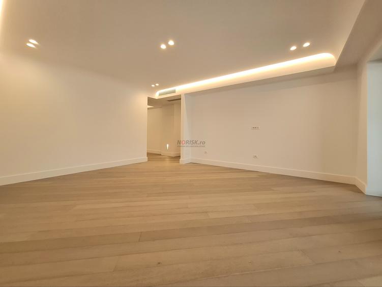 3 Camere | 103 MP | Terasă 13 MP | Cortina 126 | Erou Iancu Nicolae