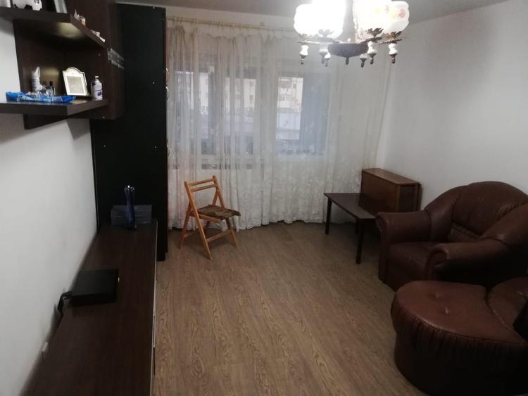Apartament 3 camere, etaj 2, 74 mp utili, zona Liceul Sportiv – Policlinica 2
