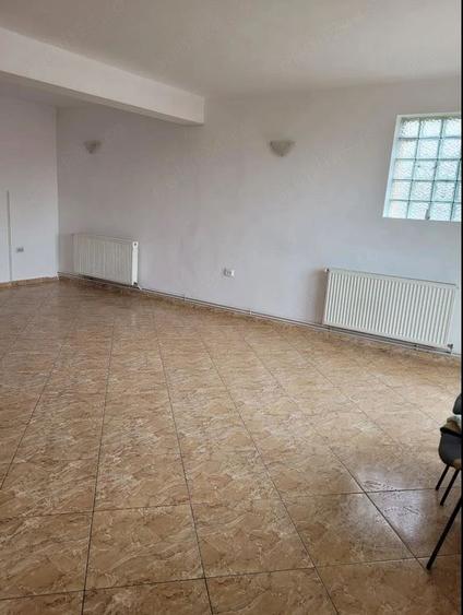 Apartament 4 Camere,in vila,Splaiul Unirii,bl.2010,2 bai, 2 balcoane,centrala
