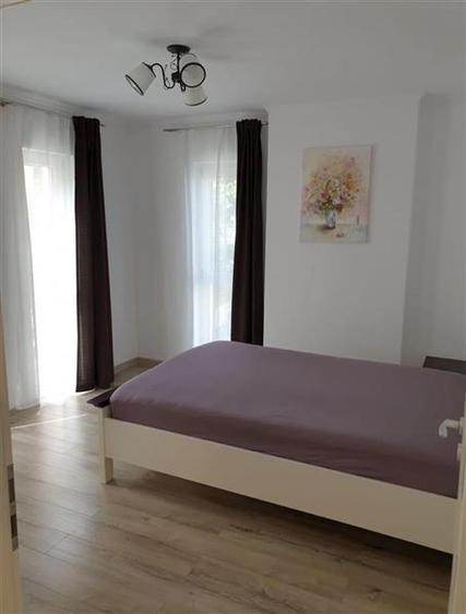 Etaj 2 in bloc nou cu 2 bai, mobilat si utilat