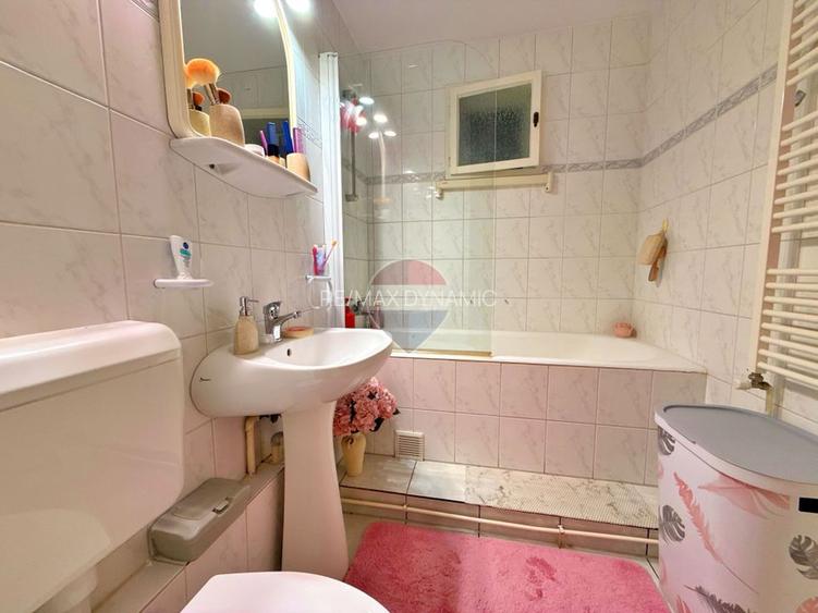 Apartament decomandat cu 3 camere, 2 balcoane și boxă - 13
