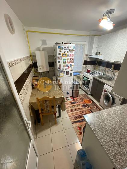 2 CAMERE - 52 MP - ETAJ INTERMEDIAR - PODUL DE PIATRĂ - 6