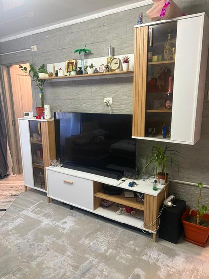 GARSIONIERĂ COCHETĂ, RENOVATĂ COMPLET – NĂVODARI | ZONA PIAȚA CENTRALĂ