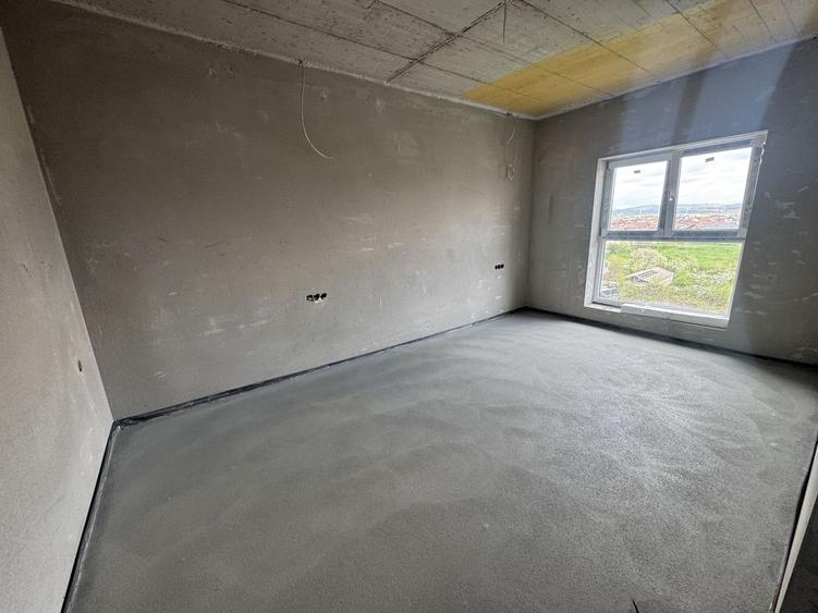 Penthouse 3 camere , 2 bai,TERASA 90mp, Lacul lui Binder, Sibiu