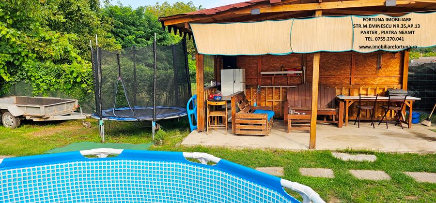 Proprietate in roznov - Vila si 900 mp teren