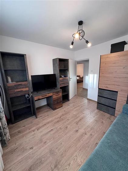 Apartament 4 camere Decomandat Sos. Oltenitei
