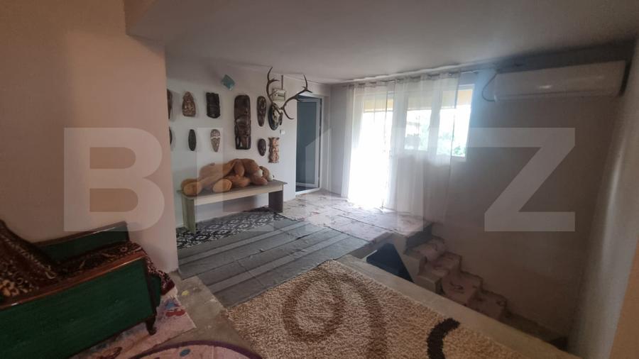 Casa 6 camere, 215 mp, 2300 mp curte, zona Horpaz