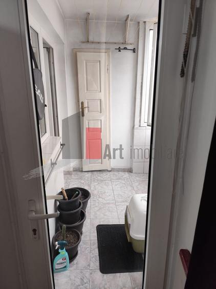 Comision Apartament de vanzare in zona Basarabia/Arena Nationala