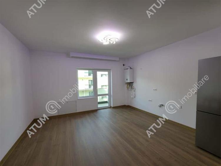 Apartament cu 3 camere balcon loc de parcare zona Doamna Stanca