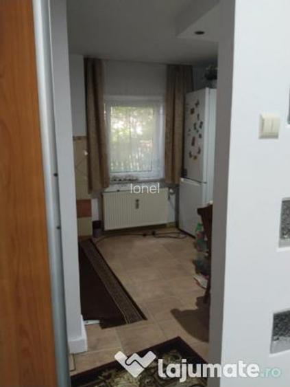 Apartament 3 camere, decomandat, Sud, Radauti