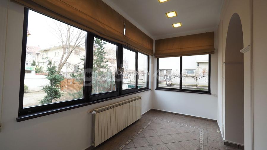 Apartament somptuos tip duplex cu 5 camere si gradina de 300mp - 5