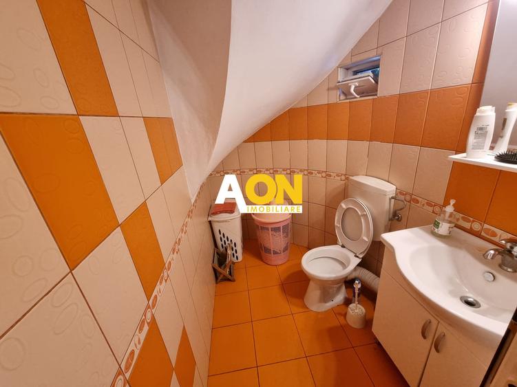 De vanzare casa 5 camere , 886mp teren, zona Alba-Micesti