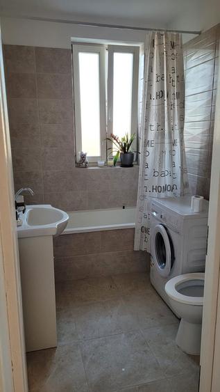Apartament 3 Camere - 430 euro - Giroc Zona Carpati