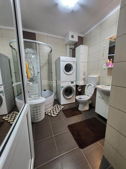 Apartament cu 2 camere, parcare, strada Teilor