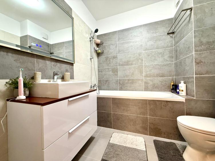3 camere premium cu vedere la lac- Lebada Lake Residence-parcare subterana+boxa
